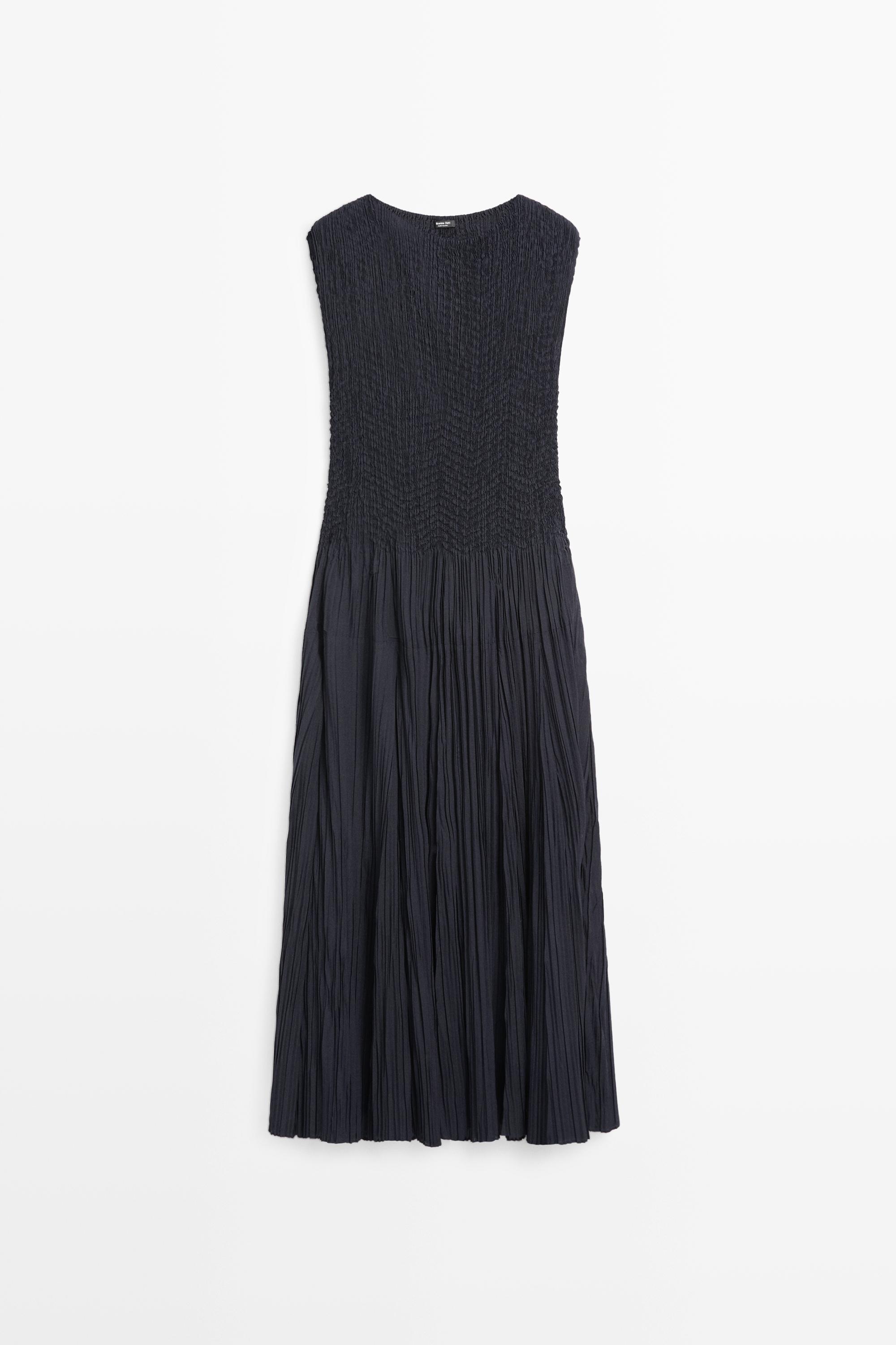 Robe longue fluide froncée